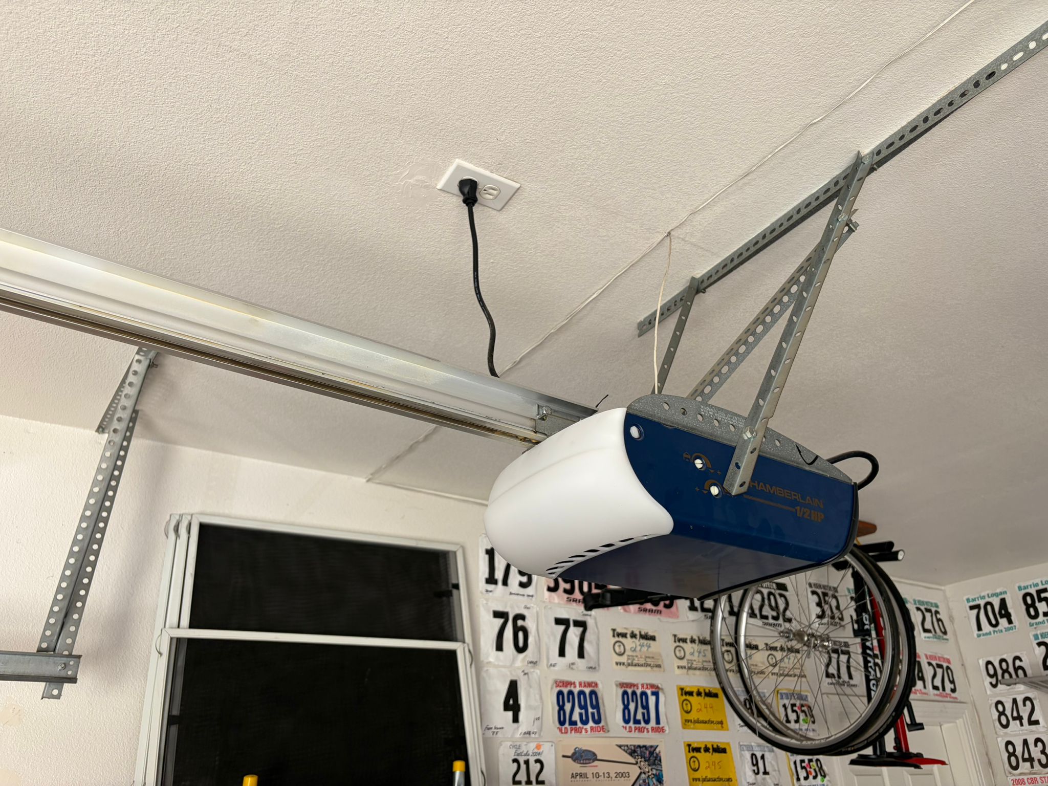 Old Chamberlain opener before replacement
