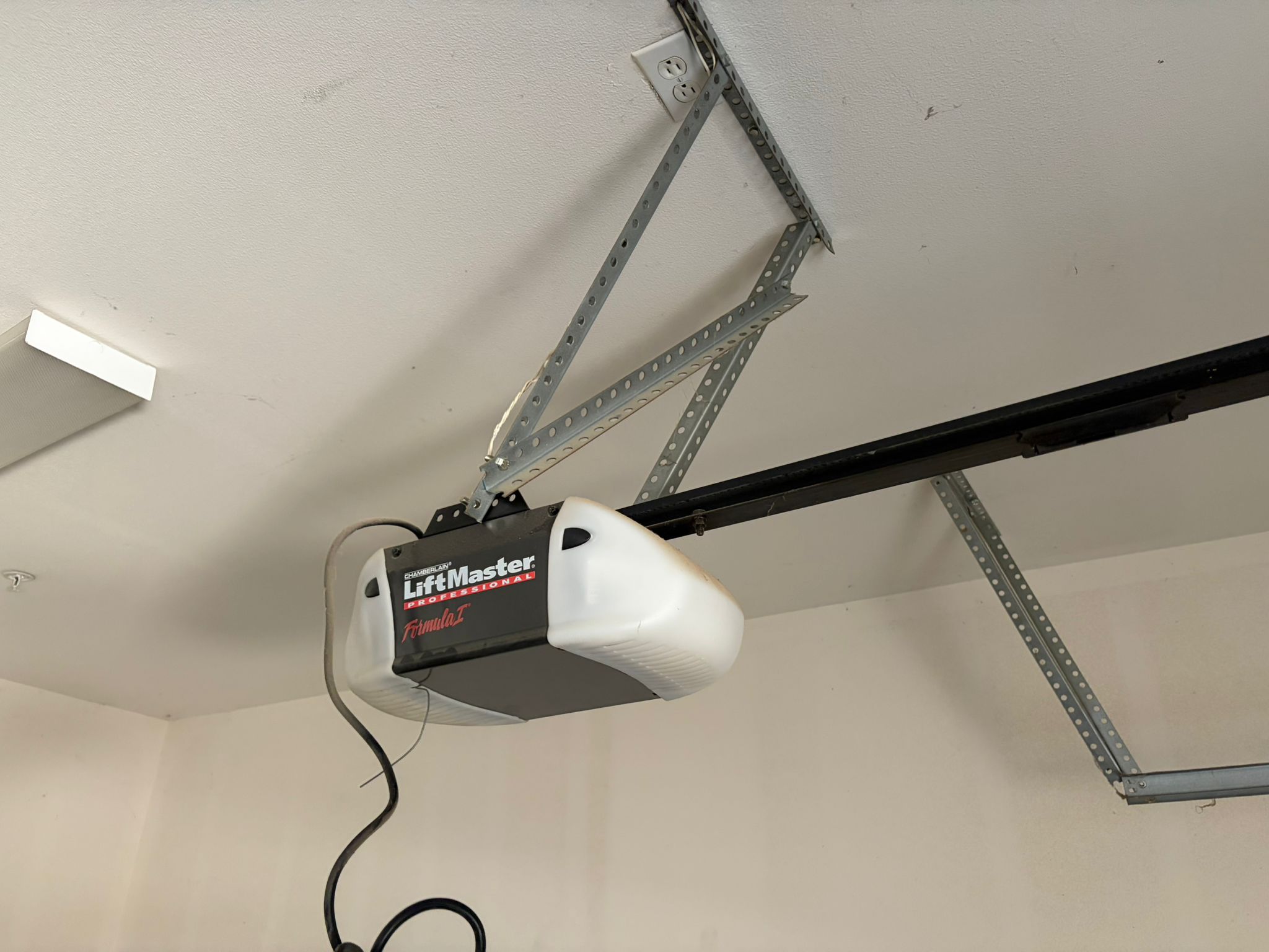 Old LiftMaster Formula2 opener